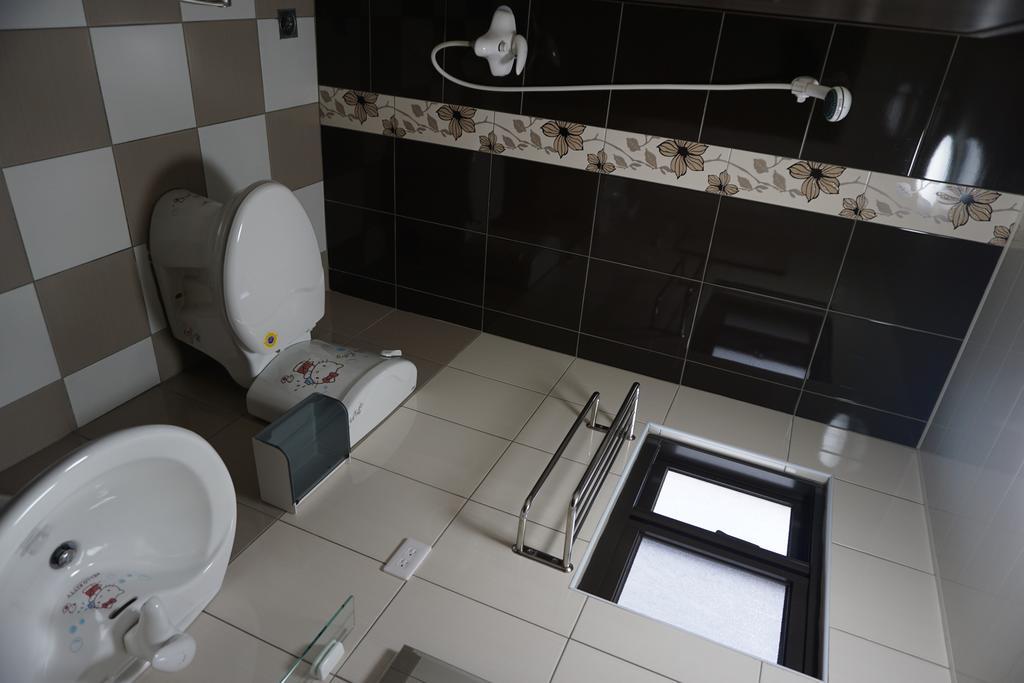 Hengchun 101 Otel Dış mekan fotoğraf